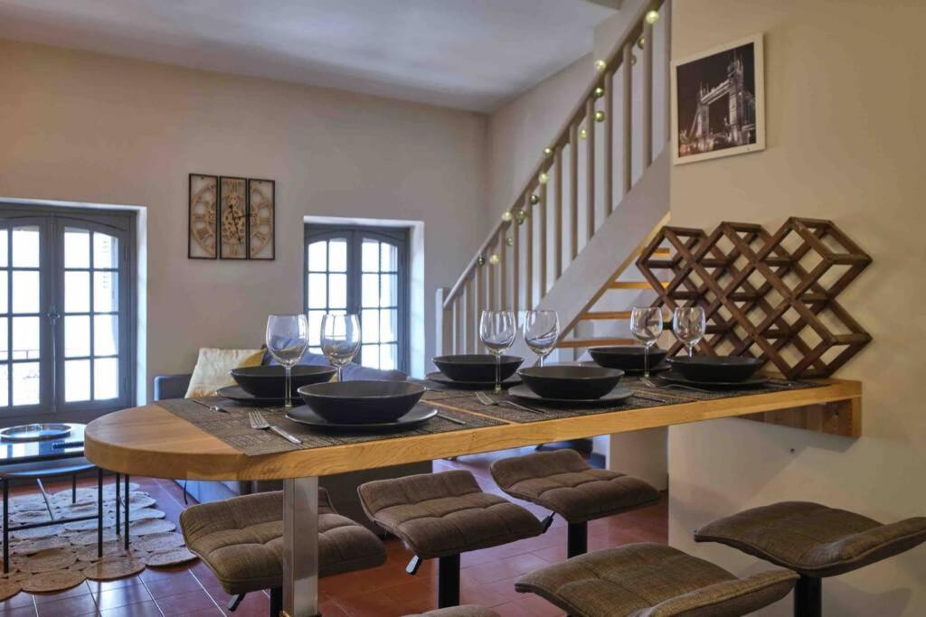 Centre Ville Appartement 75M2, Avec 3 Chambres Carcassone Exterior photo