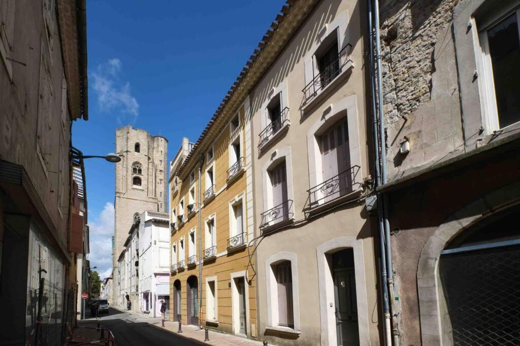 Centre Ville Appartement 75M2, Avec 3 Chambres Carcassone Exterior photo